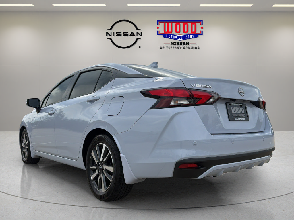 Used 2025 Nissan Versa SV w/ Trunk Package FWD image 4