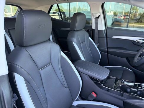 Used 2025 Buick Envision Sport Touring AWD/4WD image 19