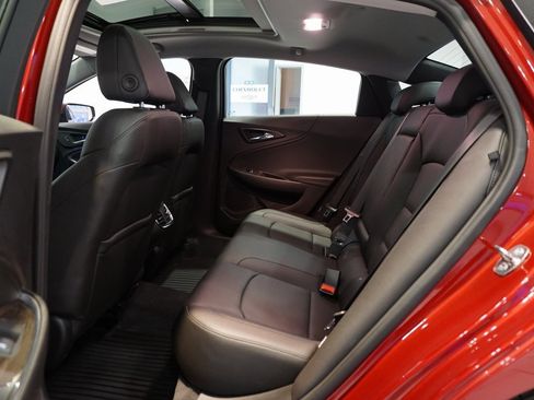 Certified 2023 Chevrolet Malibu LT w/ Driver Confidence Package image 11