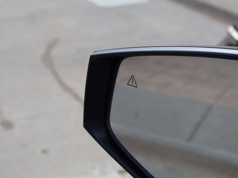 Used 2024 Kia Sportage EX w/ EX Premium Package image 21