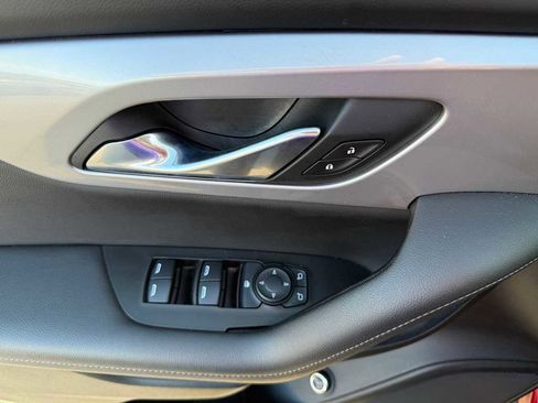 Used 2021 Chevrolet Blazer LT image 16