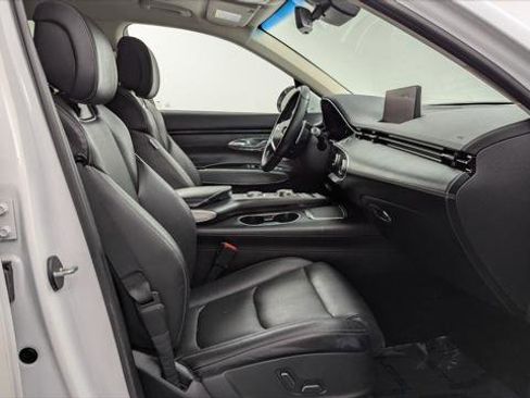 Used 2022 Genesis GV70 2.5T w/ Select Package image 21