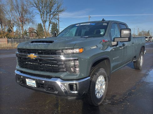 New 2026 Chevrolet Silverado 3500 LT w/ All Star Edition image 4