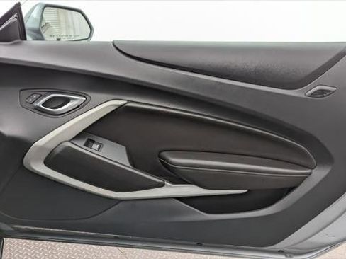 Used 2023 Chevrolet Camaro LT image 18
