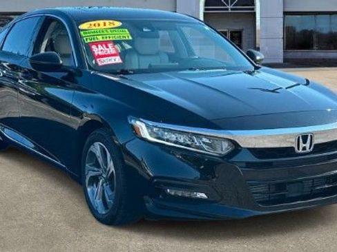 Used 2018 Honda Accord EX image 2