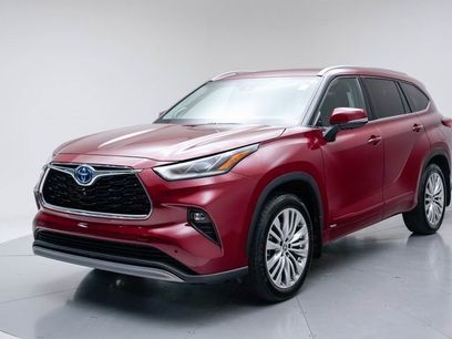 Used 2023 Toyota Highlander Platinum