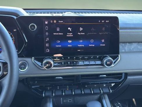 Used 2024 Chevrolet Colorado ZR2 w/ ZR2 Bison Edition image 10