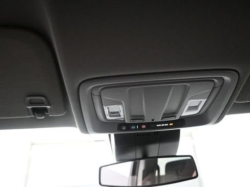Used 2022 GMC Sierra 1500 SLE AWD/4WD image 12