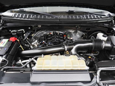 Used 2021 Lincoln Navigator L Reserve AWD/4WD image 32