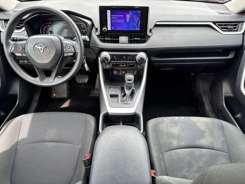 Used 2025 Toyota RAV4 LE FWD image 20