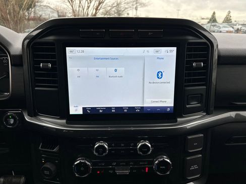 Used 2022 Ford F150 XLT w/ Equipment Group 302A High image 24