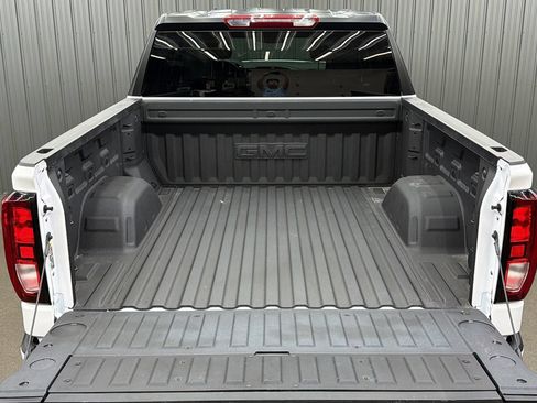 Used 2026 GMC Sierra 1500 Elevation AWD/4WD image 13