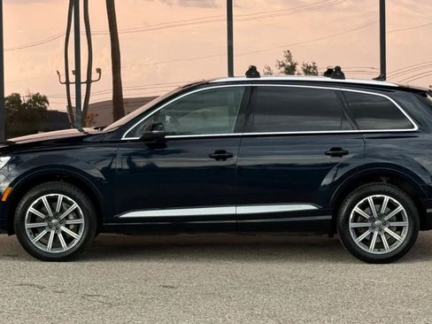Used 2017 Audi Q7 3.0T Premium Plus w/ Premium Plus Package AWD/4WD image 4