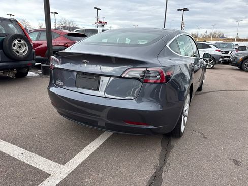 Used 2019 Tesla Model 3 Long Range image 18