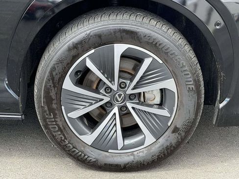 Used 2024 Lexus RZ 450e Premium w/ Technology Package image 7