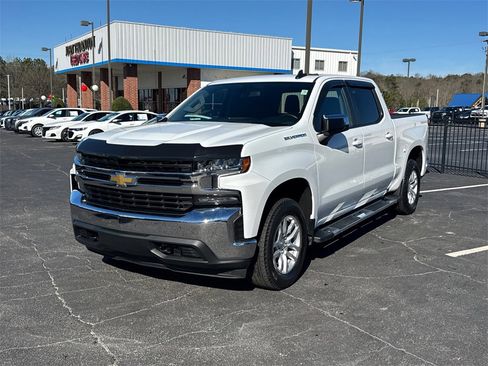 Used 2021 Chevrolet Silverado 1500 LT w/ Bed Protection Package image 2