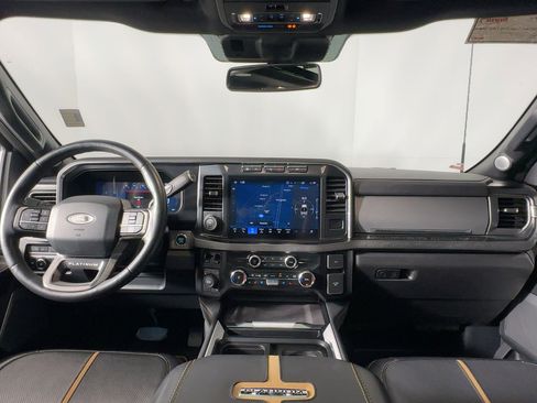 Used 2024 Ford F250 Platinum image 13