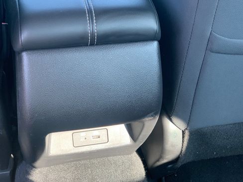Used 2025 Nissan Altima 2.5 SV FWD image 16