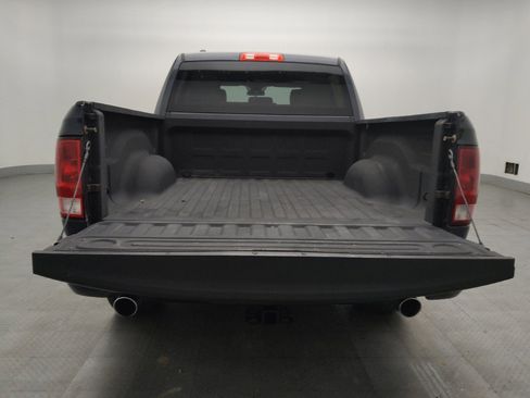 Used 2014 RAM 1500 Express RWD image 29