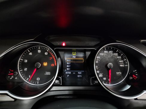 Used 2013 Audi A5 2.0T Prestige image 42