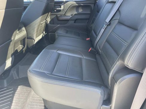 Used 2017 GMC Sierra 2500 Denali w/ Duramax Plus Package image 12