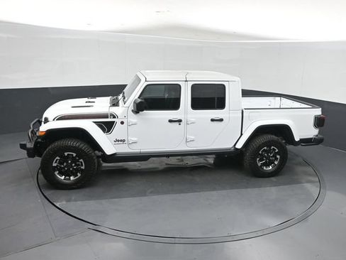 New 2026 Jeep Gladiator Rubicon AWD/4WD image 34