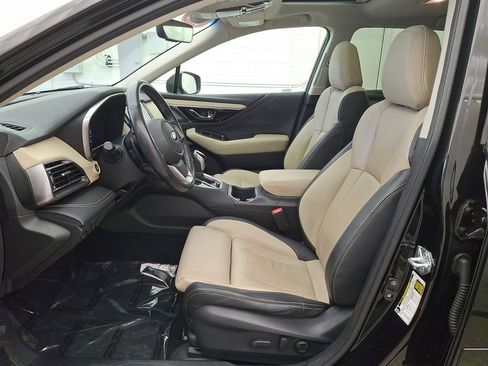 Used 2022 Subaru Outback Limited image 11