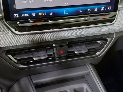 New 2026 Volkswagen Tiguan S FWD image 16