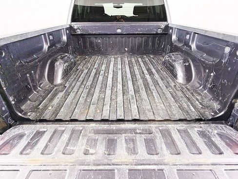 Used 2016 Chevrolet Silverado 1500 LT AWD/4WD image 21