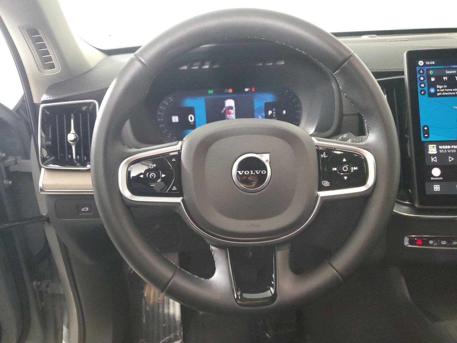 Certified 2026 Volvo XC90 B6 Plus AWD/4WD image 25