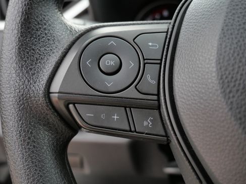 Certified 2025 Toyota RAV4 XLE image 28