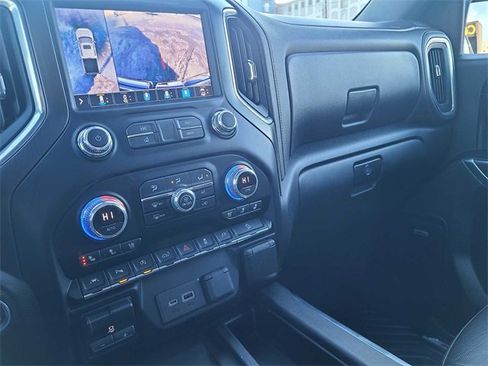 Used 2021 GMC Sierra 1500 AT4 w/ Off-Road Performance Package image 30