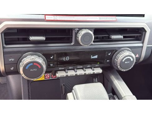 New 2026 Toyota 4Runner TRD Off-Road Premium AWD/4WD image 23