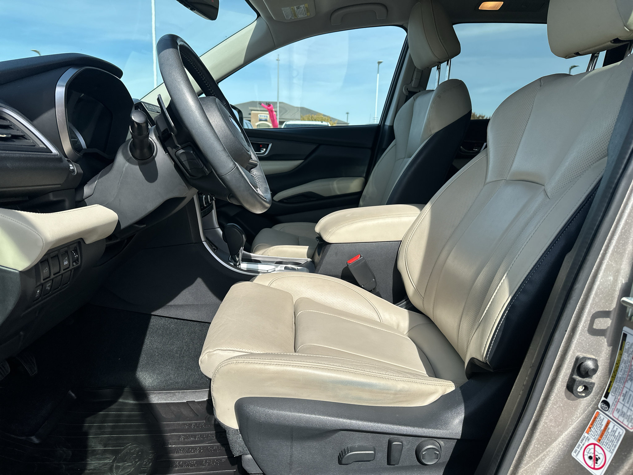 Used 2019 Subaru Ascent Limited AWD/4WD image 15