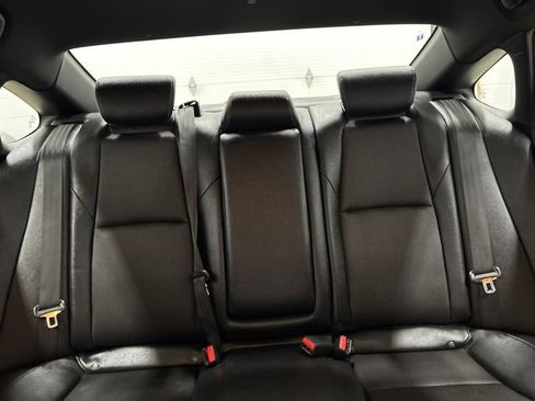 Used 2019 Honda Accord Sport image 28