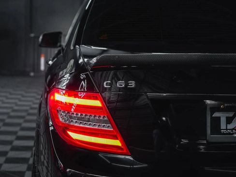 Used 2013 Mercedes-Benz C 63 AMG Sedan image 50