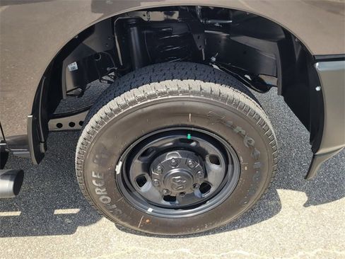 New 2025 RAM 2500 Tradesman image 18