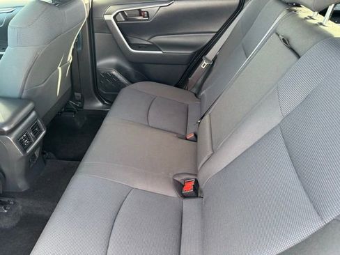 Certified 2019 Toyota RAV4 LE image 7