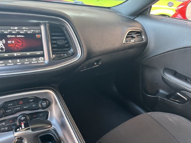 Used 2022 Dodge Challenger SRT Hellcat RWD image 12