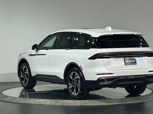 New 2026 Lincoln Nautilus Premier w/ Equipment Group 102A AWD/4WD image 7