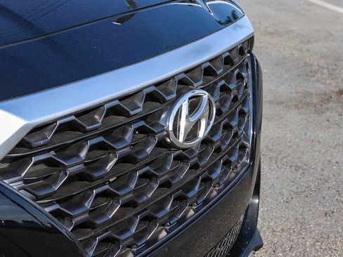 Used 2020 Hyundai Santa Fe SEL image 5