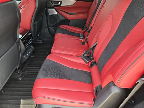 Used 2026 Acura MDX A-Spec image 38