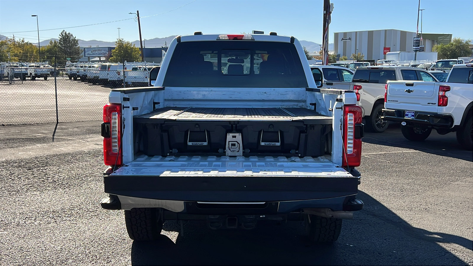 Used 2023 Ford F350 Lariat w/ FX4 Off-Road Package AWD/4WD image 7
