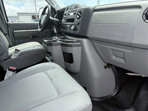 New 2026 Ford E-450 and Econoline 450 Super Duty w/ Power Equipment Group image 13