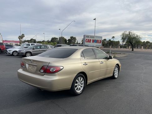 Used 2004 Lexus ES 330 FWD image 5