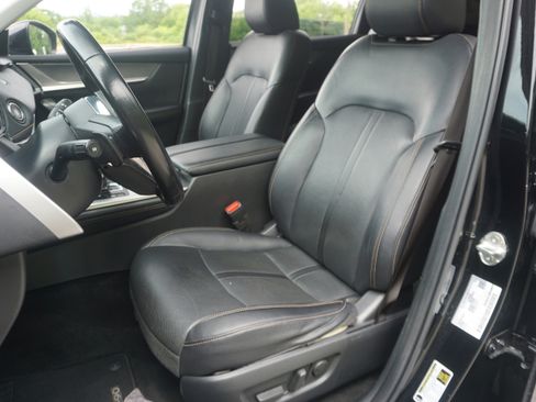 Used 2024 MAZDA CX-90 3.3 Turbo w/ Preferred Plus image 17