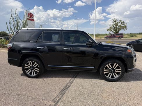 Used 2020 Toyota 4Runner Limited AWD/4WD image 7