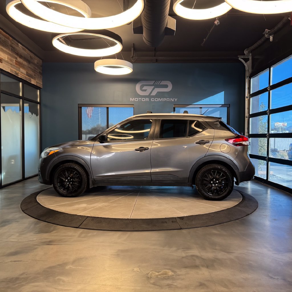 Used 2019 Nissan Kicks S w/ Exterior Package FWD image 6