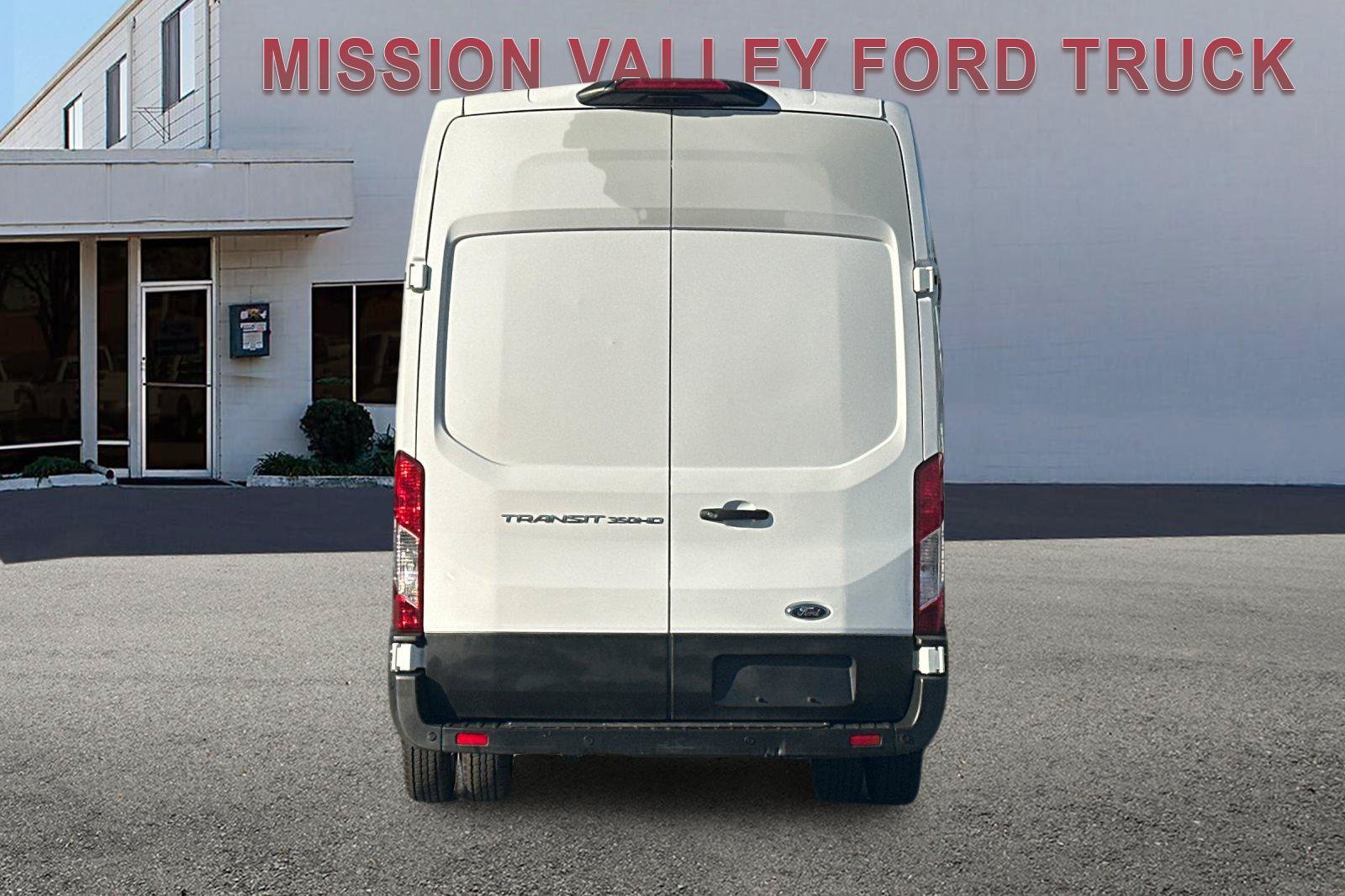 Used 2022 Ford Transit 350 148 High Roof Extended DRW w/ Upfitter Package RWD image 5
