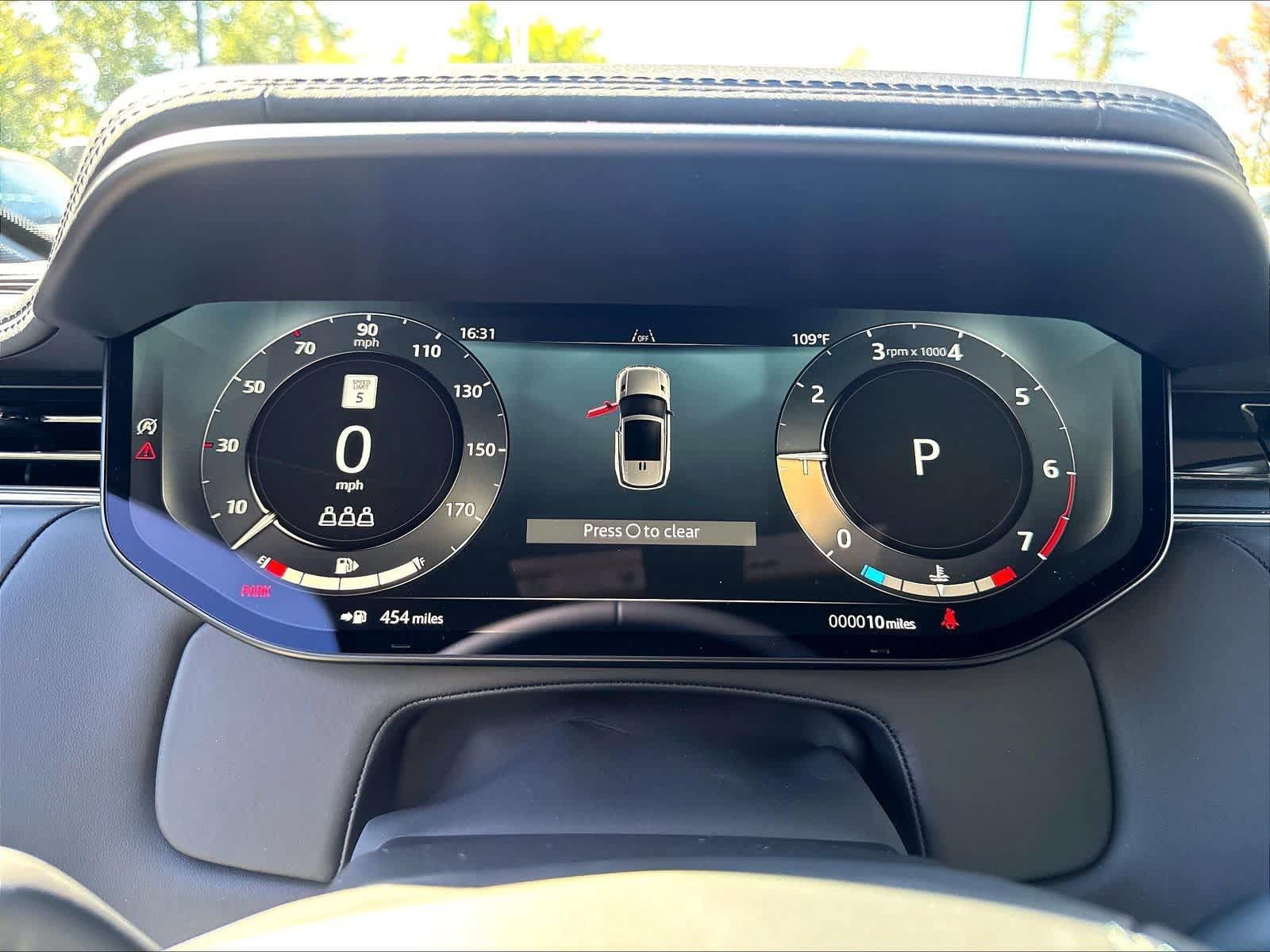 New 2026 Land Rover Range Rover Sport Dynamic SE AWD/4WD image 19